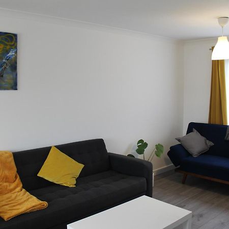 런던 Coolfin House-Close To Excel, Contractors, Relocators, Paid Parking 빌라 외부 사진