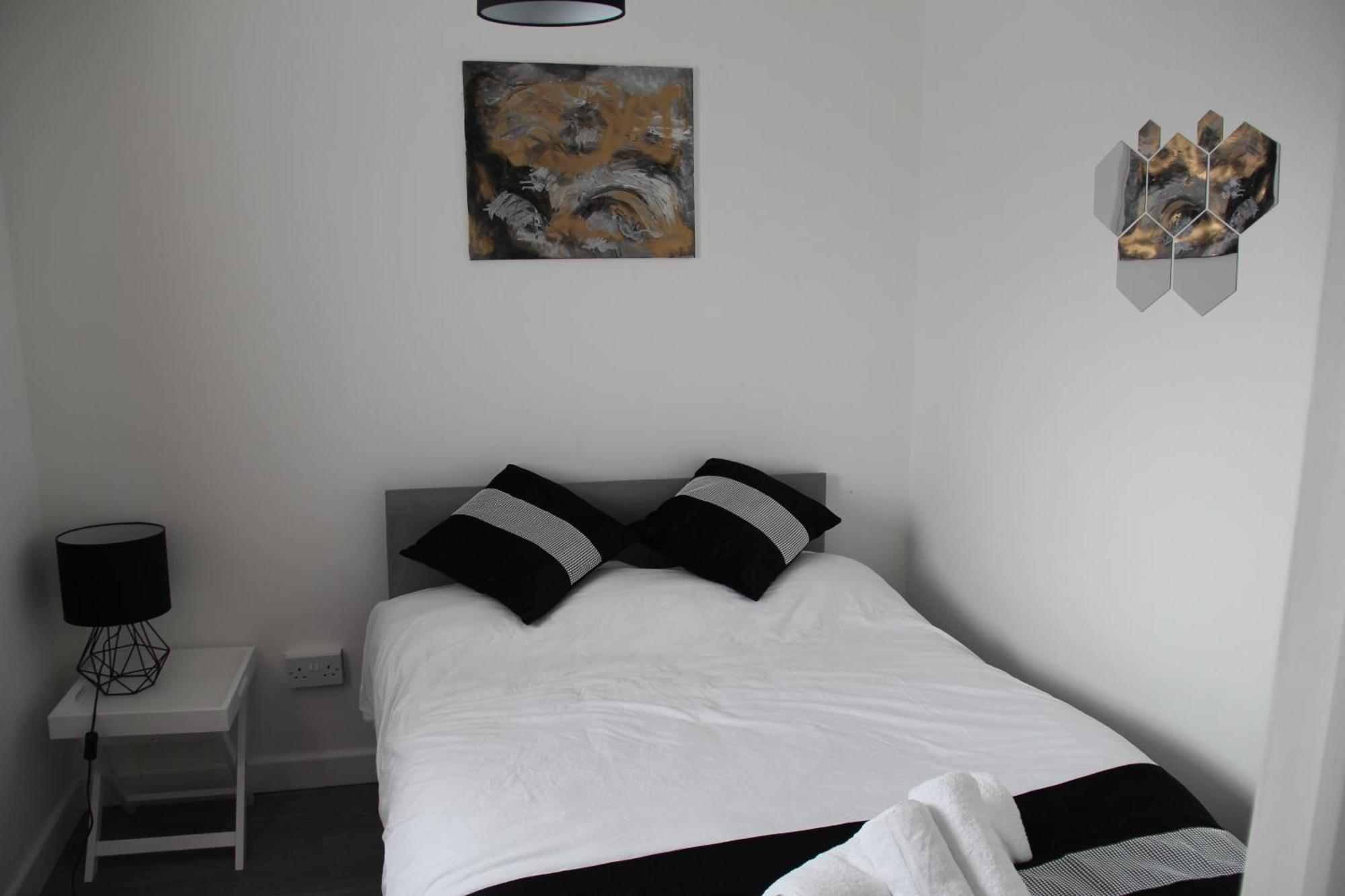 런던 Coolfin House-Close To Excel, Contractors, Relocators, Paid Parking 빌라 외부 사진