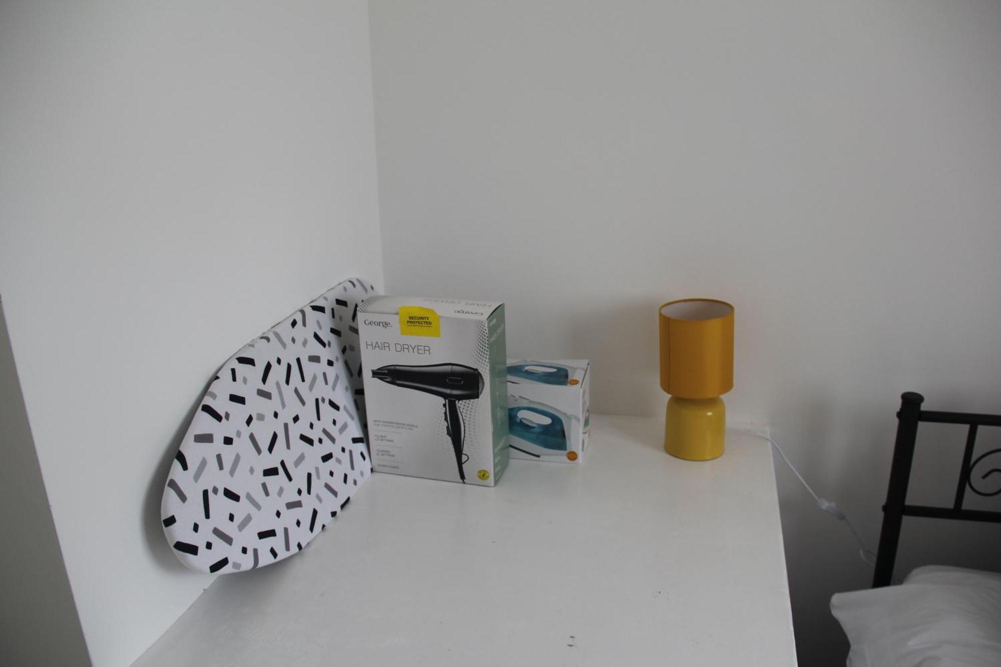 런던 Coolfin House-Close To Excel, Contractors, Relocators, Paid Parking 빌라 외부 사진